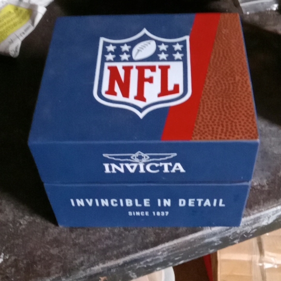 Invicta Patriots watch - Picture 3 of 4